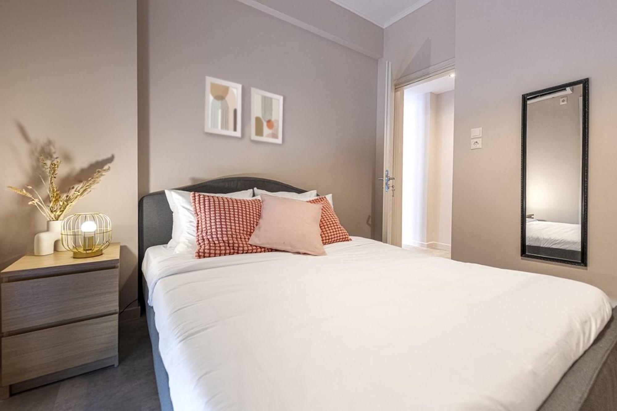 Phaedrus Living Athens City Center Geraniou Extérieur photo